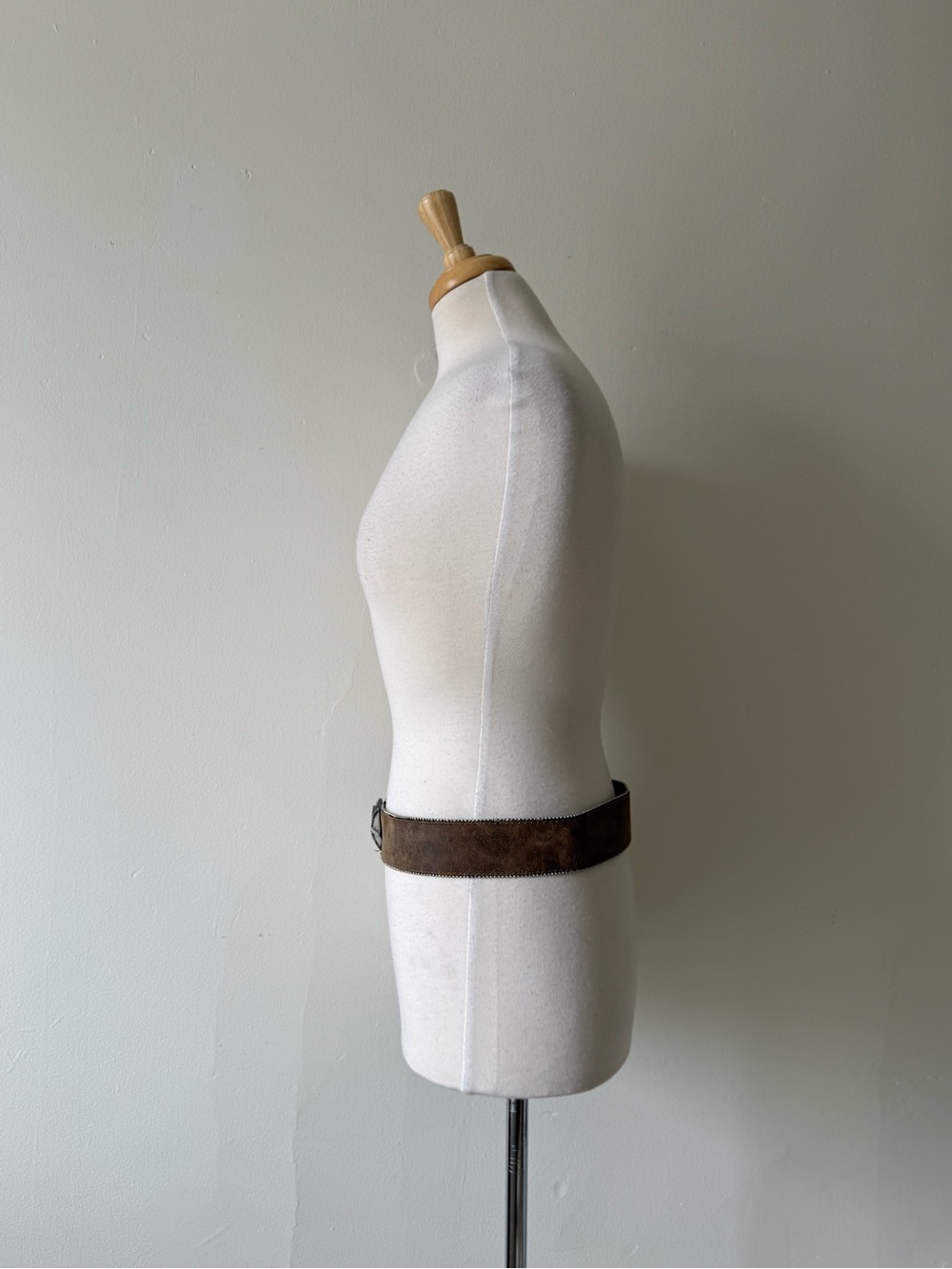 Vintage Y2K Kulds Genuine Leather Statement Belt | Brown Silver Buckle - Picture 4 of 7